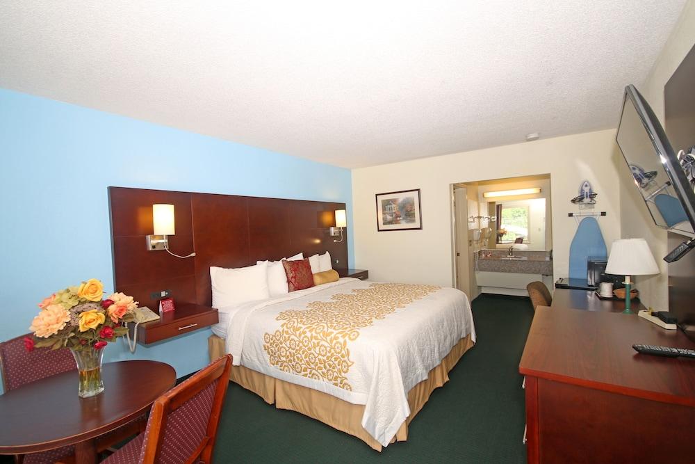 Hamilton Inn Jonesville NC photo 6