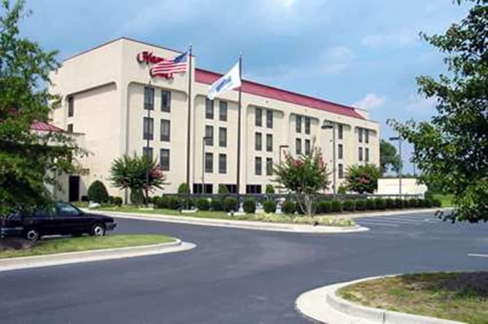 Hampton Inn by Hilton Petersburg Fort Lee photo 50