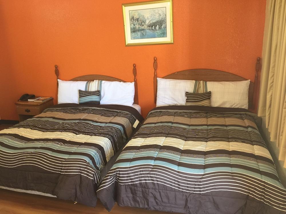 Motel 7 photo 9