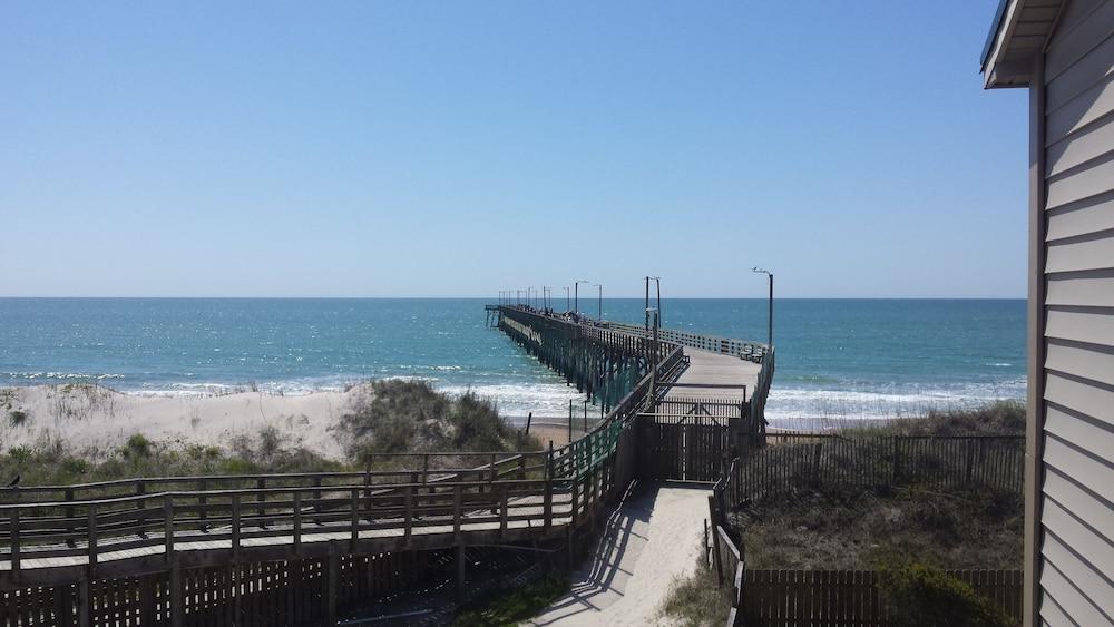 Seaview Pier and Motel photo 10