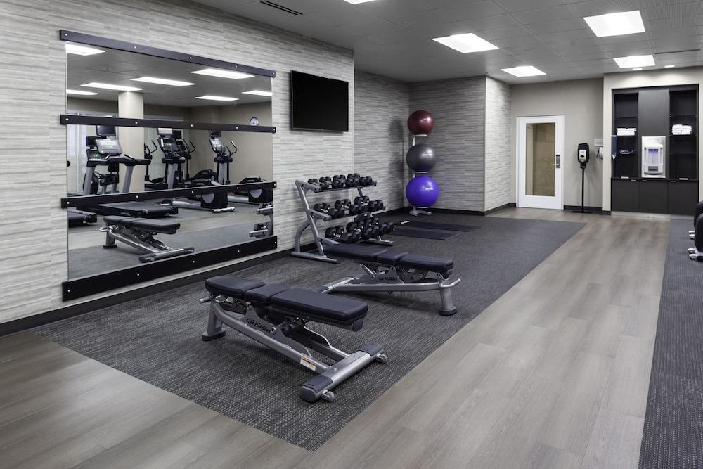 Residence Inn by Marriott St. Louis West County photo 13