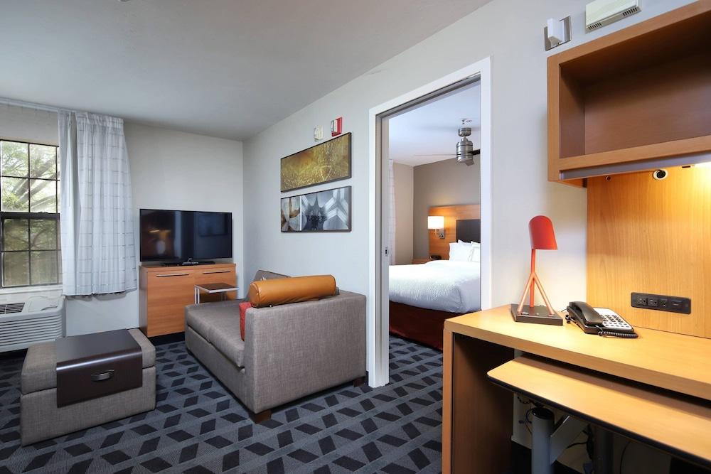 TownePlace Suites by Marriott Tucson photo 6