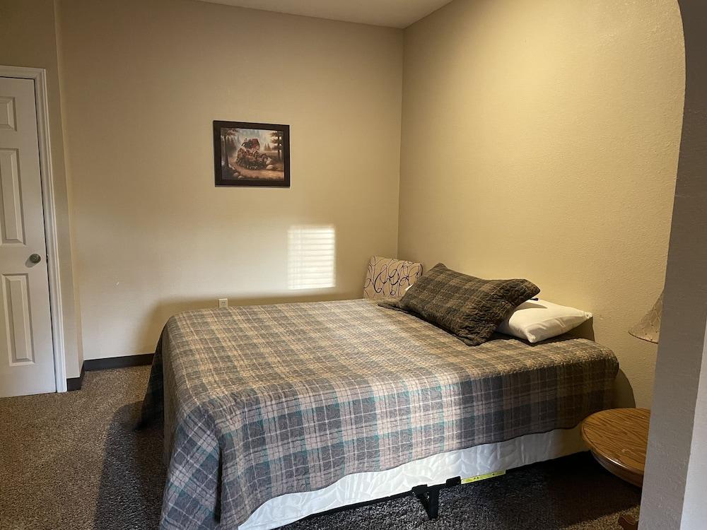 The Ranch Suites photo 43