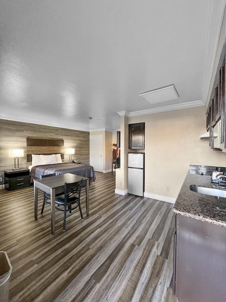 Rodeo Lodge photo 6