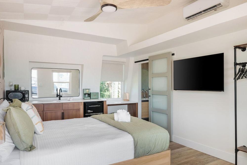 Haleys Court Boutique Motel photo 38