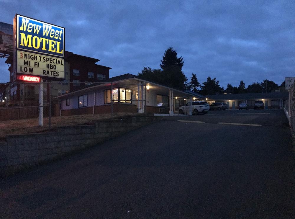 New West Motel photo 1