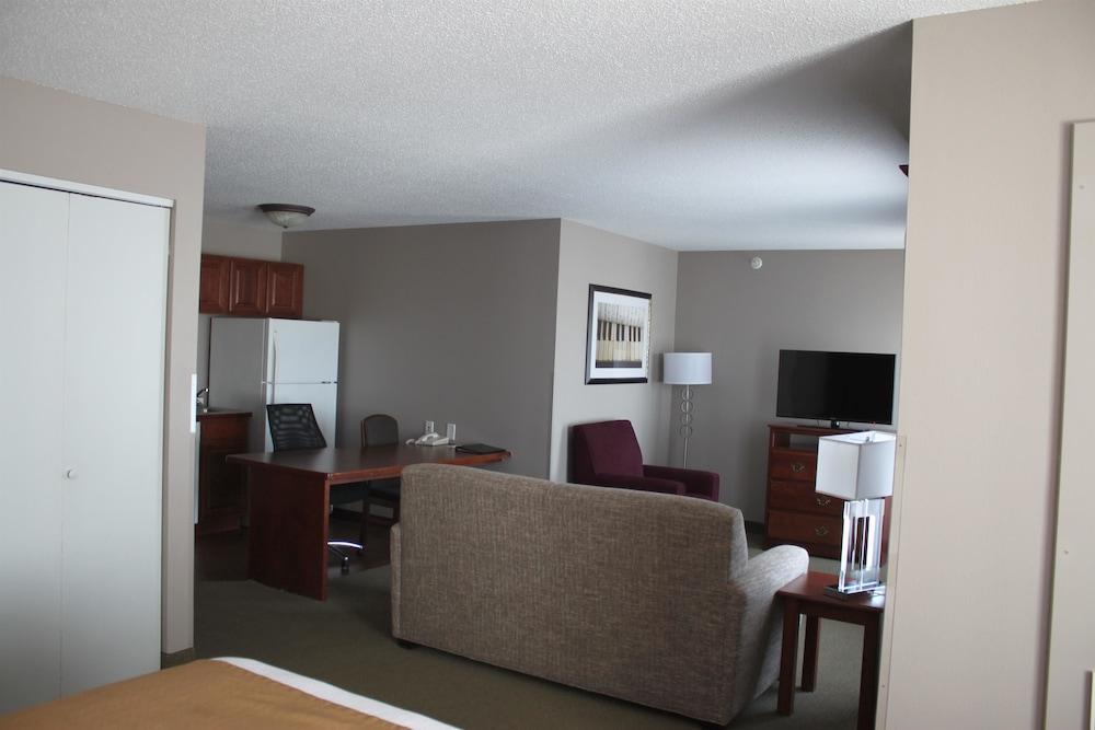 GrandStay Hotel & Suites photo 6