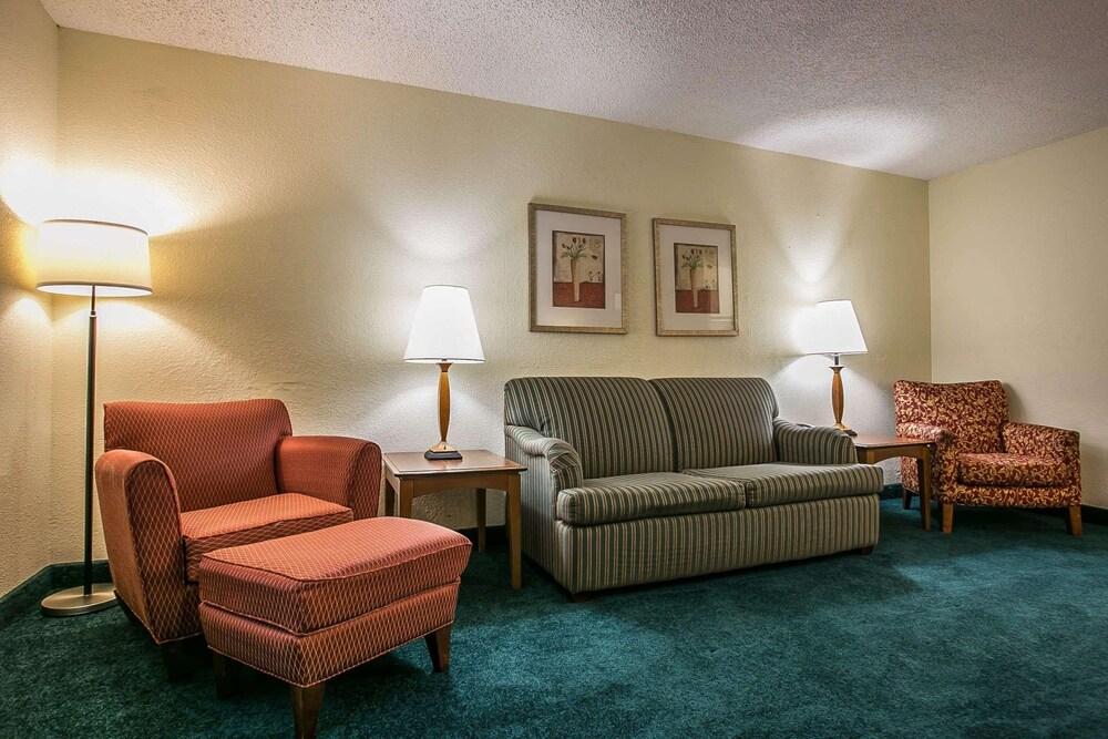 Quality Inn Sumter photo 21