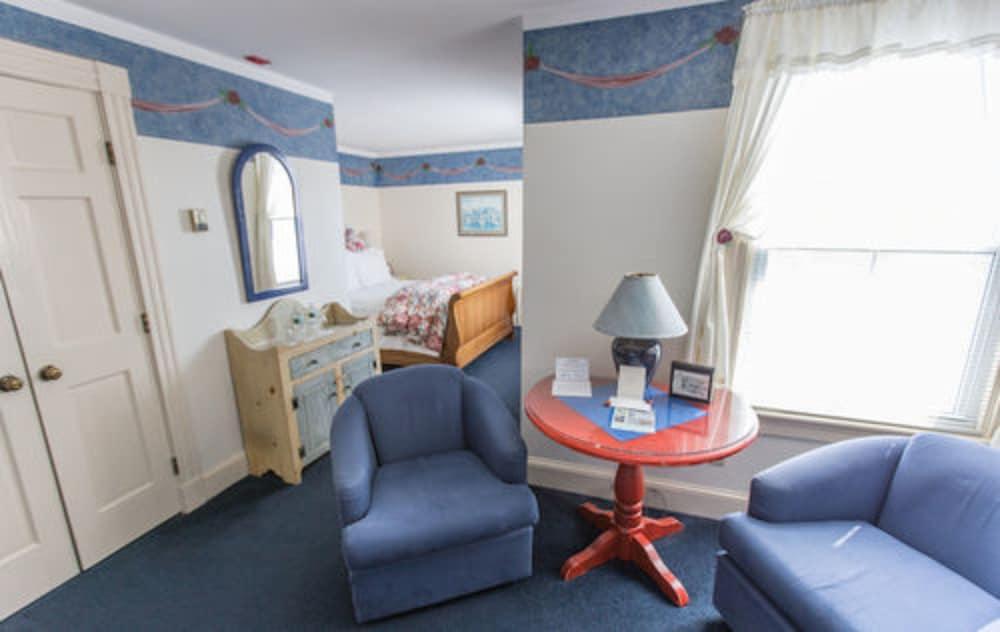 Admiral Fitzroy Inn photo 9