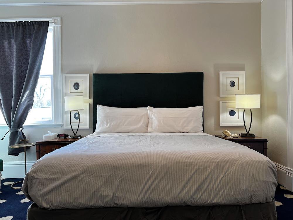 The Sterling Hotel photo 10