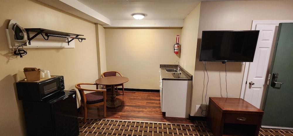 Nashoba Valley Inn & Suites photo 33