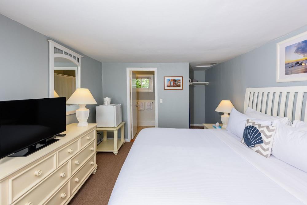 MV Surfside Hotel photo 65