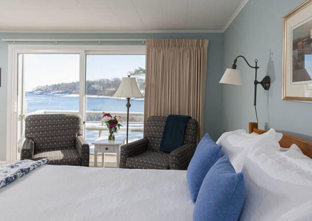 Dockside Guest Quarters & Restaurant photo 15
