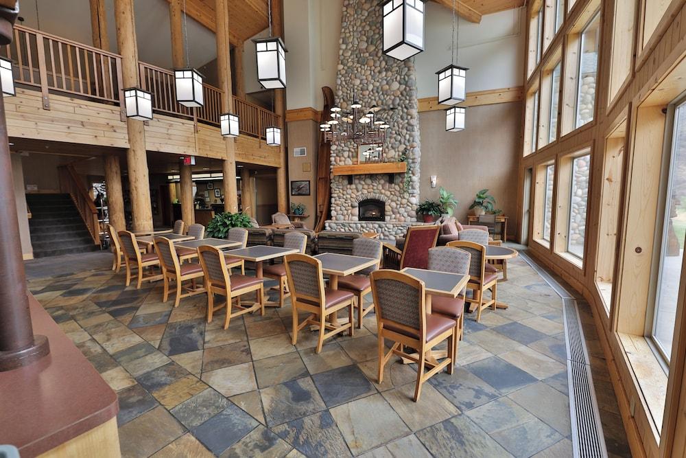 Salmon Rapids Lodge photo 23