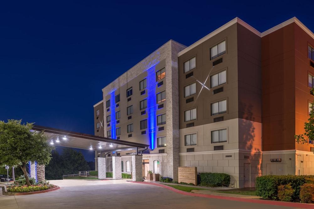 Holiday Inn Express Hotel & Suites Mesquite by IHG photo 53