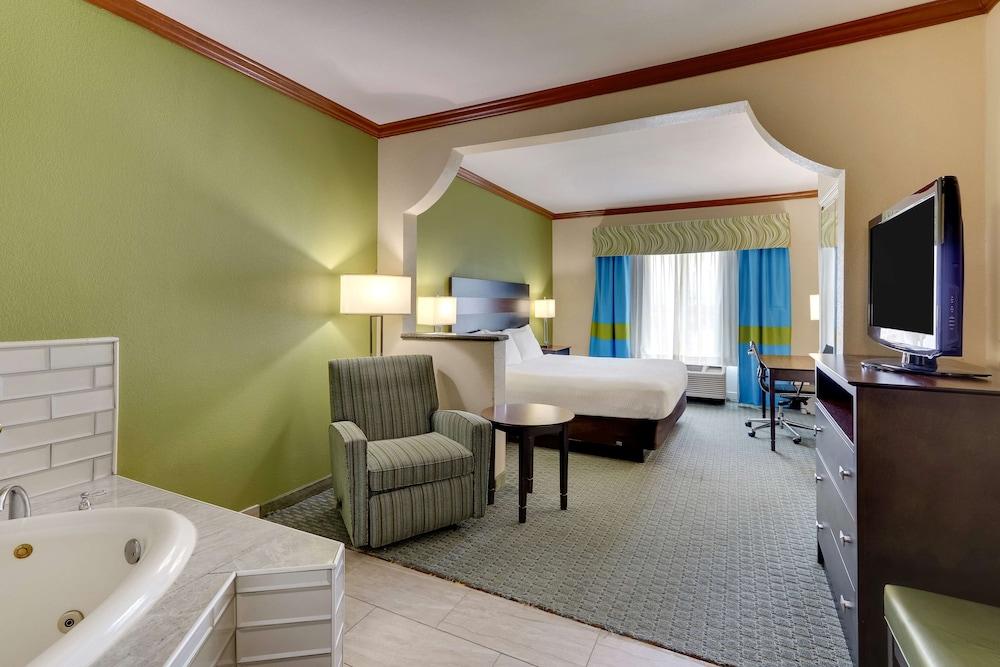 Comfort Inn & Suites Waco Woodway photo 8