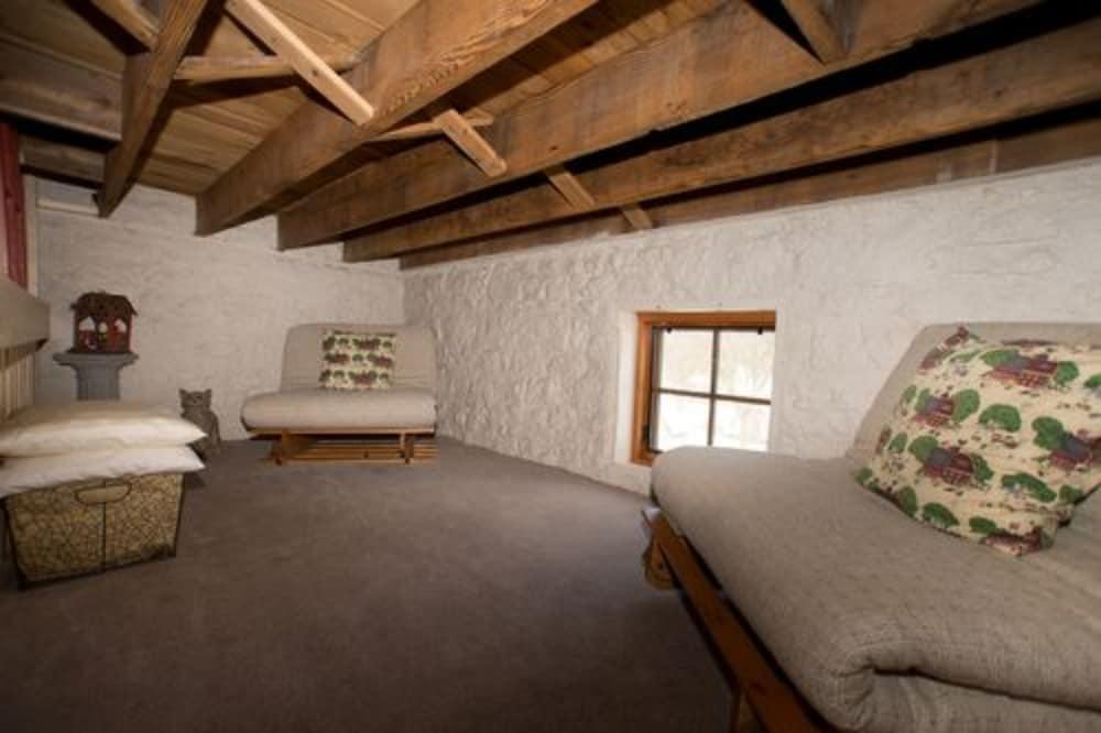 Stone Mill Hotel & Suites photo 40