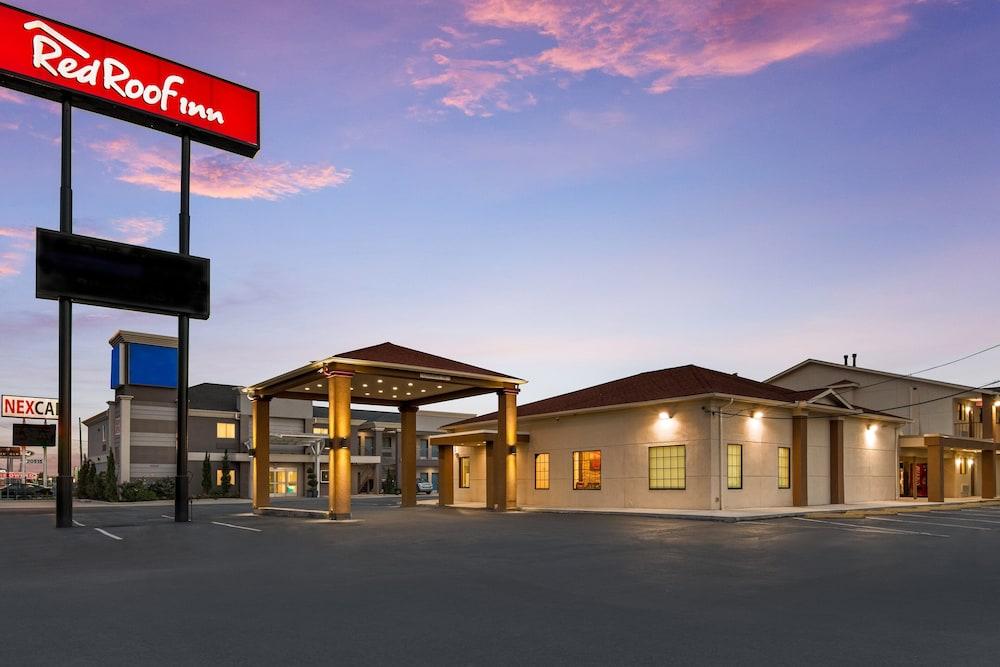 Red Roof Inn Houston – Spring North photo 23