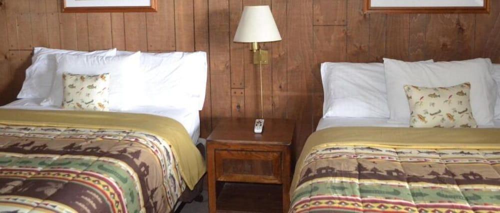 AJ's Lodge and Oven photo 56
