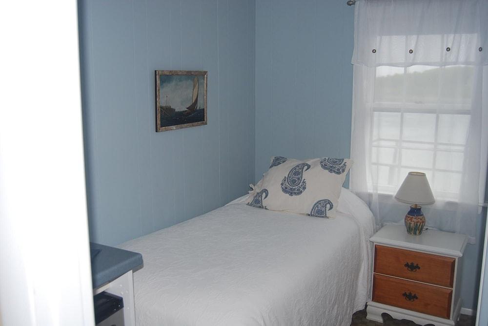 Dockside Guest Quarters & Restaurant photo 23
