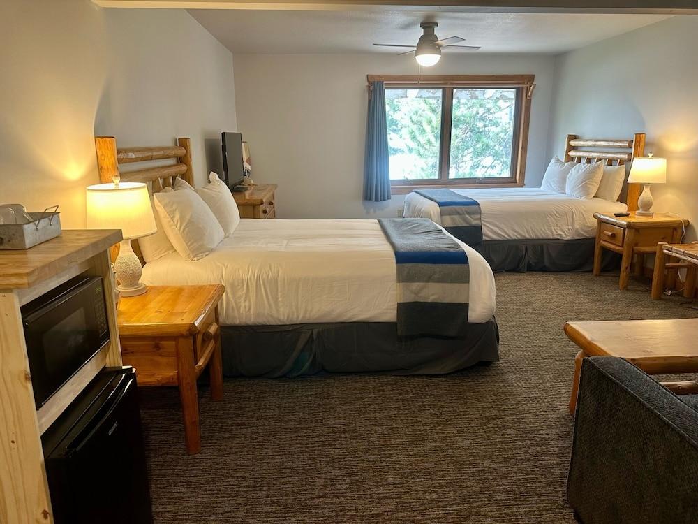 Manhattan Beach Lodge photo 19