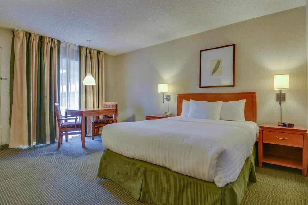 Vagabond Inn Los Angeles at USC photo 21