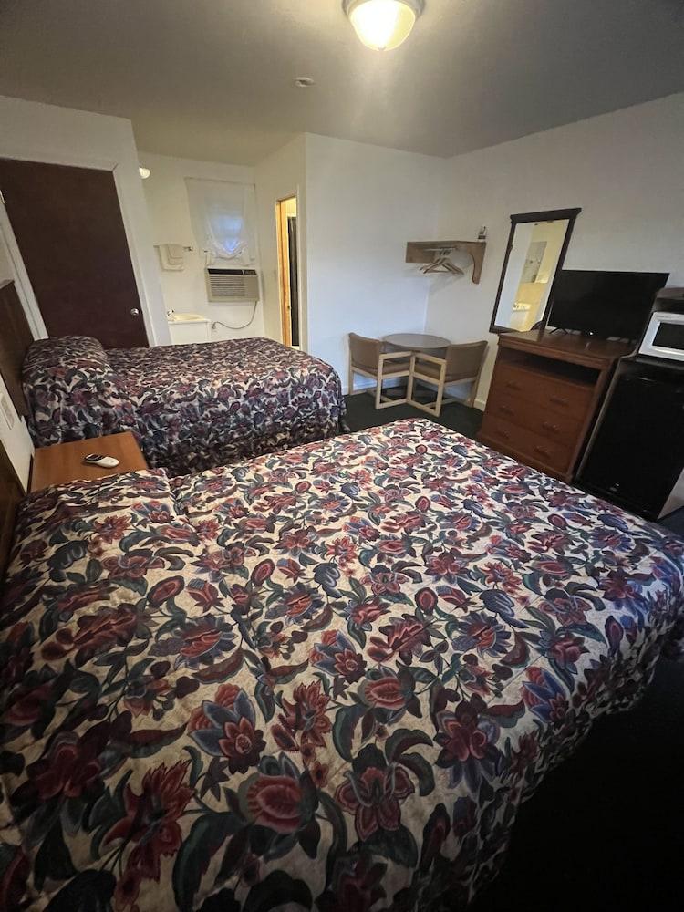 Troy Motel photo 15