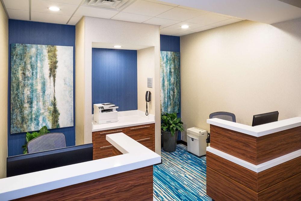 Hampton Inn Atlantic City/Absecon photo 2