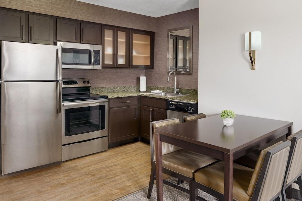 Residence Inn by Marriott Boston-Franklin photo 12