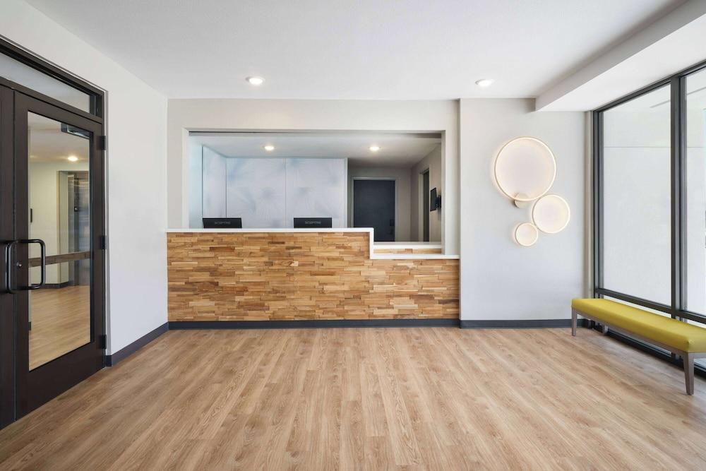 Echo Suites Extended Stay By Wyndham Johnson City Medical Cr photo 4