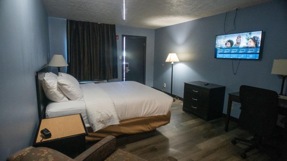 Ashley Motel photo 14