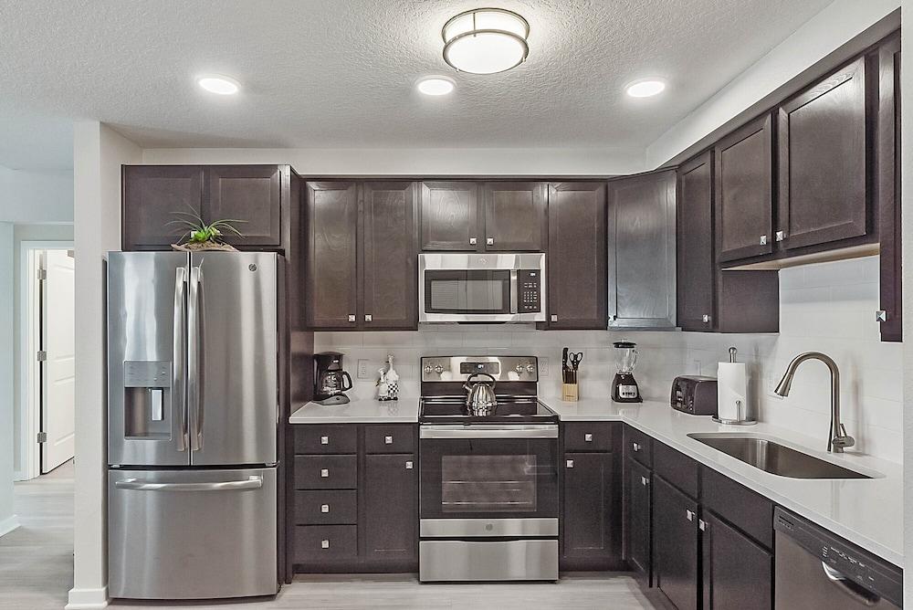 Vista Cay by Orlando Resort Rentals on Universal Boulevard photo 5