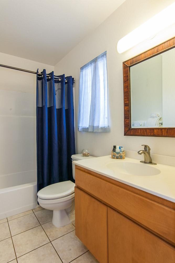 Malu Kauai, A Beautiful Kauai 1 Mile From Kalapaki Beach 1 Bedroom Home by RedAwning photo 10