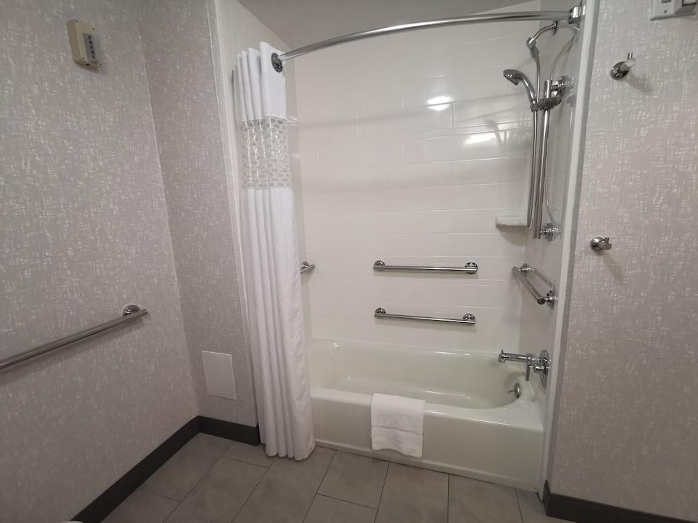 Hampton Inn & Suites Colorado Springs/Air Force Academy photo 58
