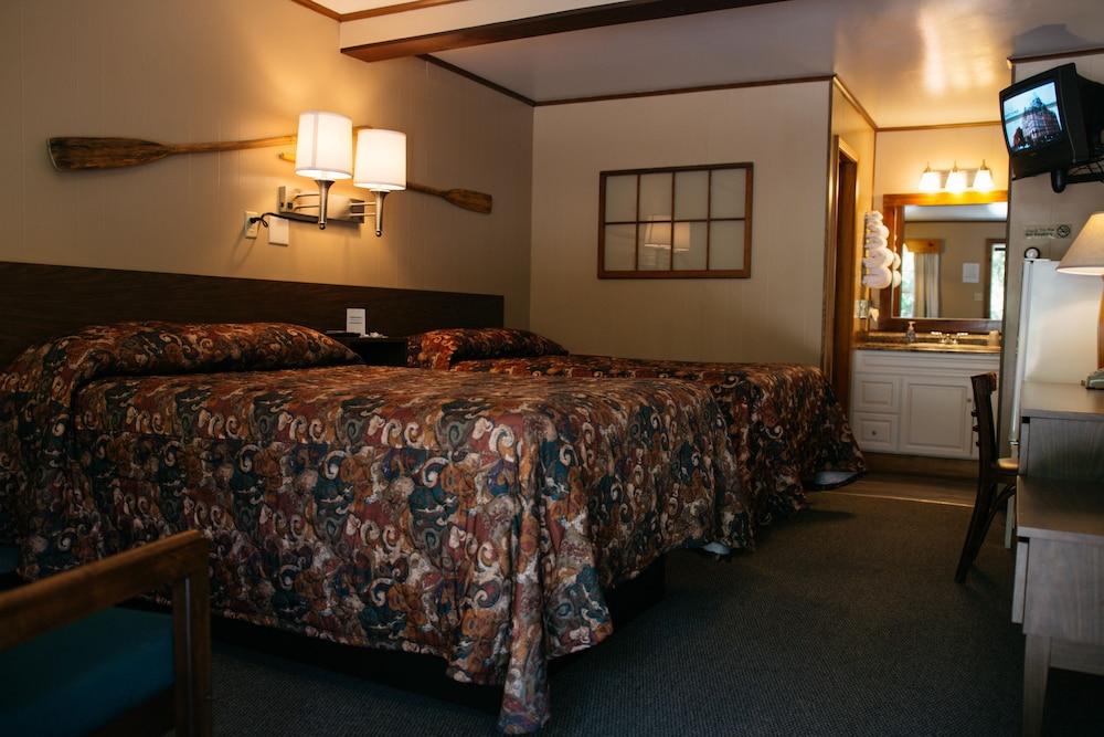 Marina Motel photo 3