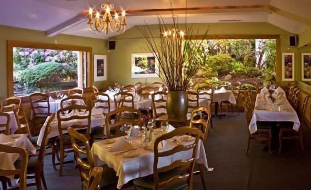 Little River Inn photo 14