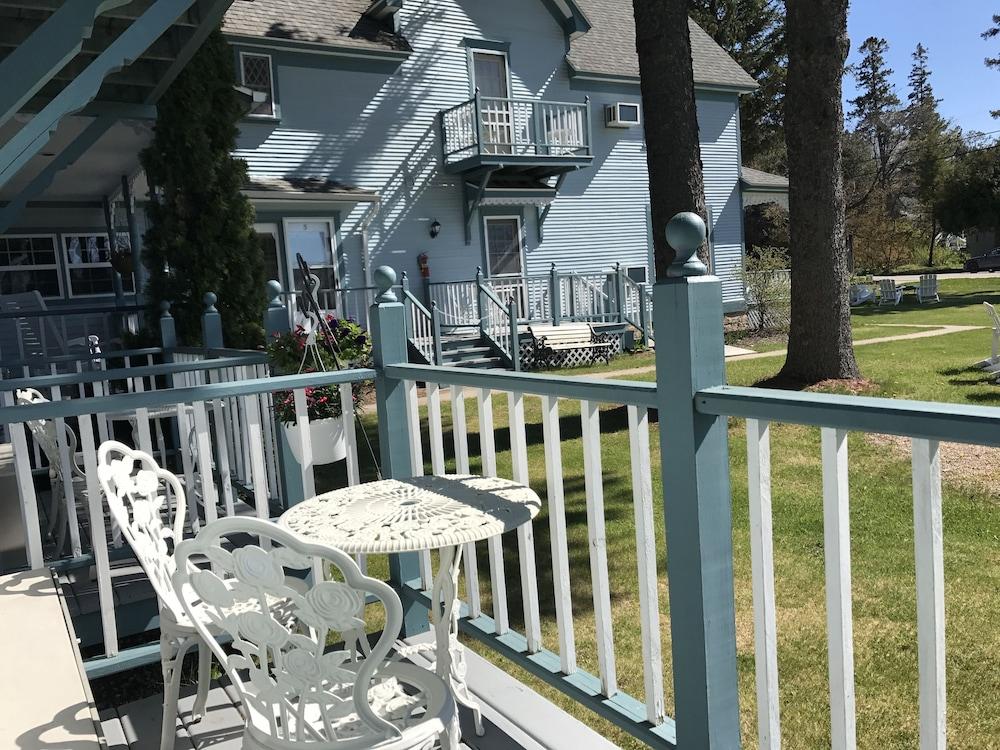 Harbor Light Inn photo 89