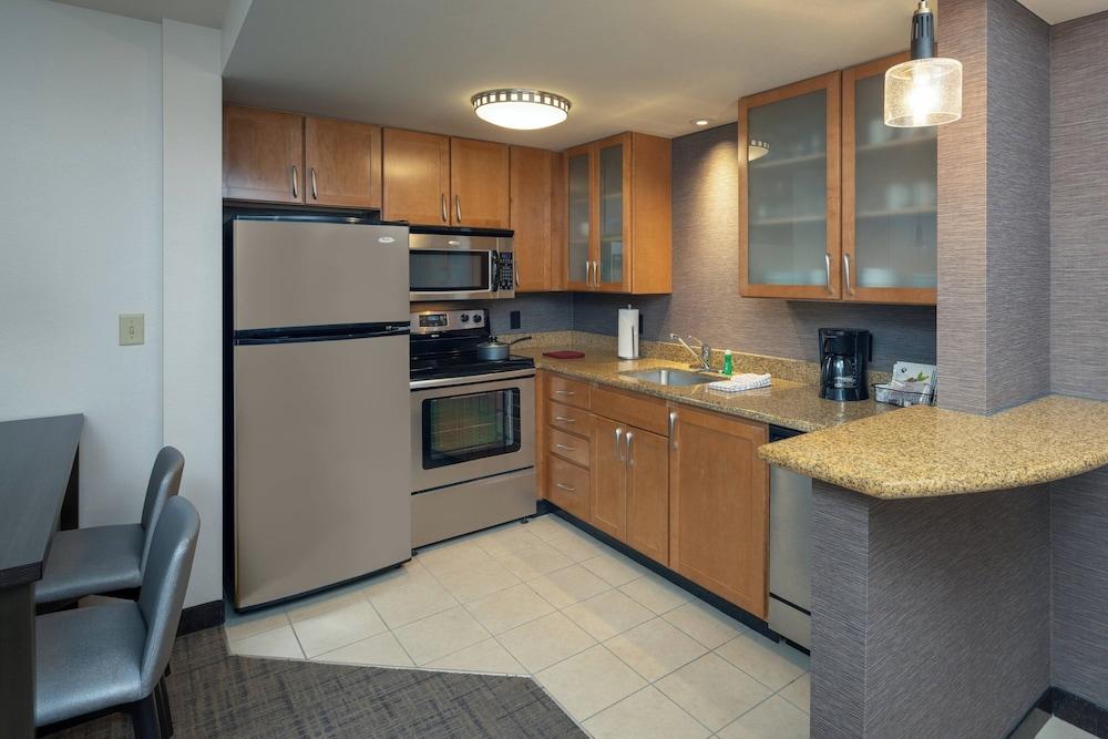Residence Inn by Marriott Miami Airport photo 11