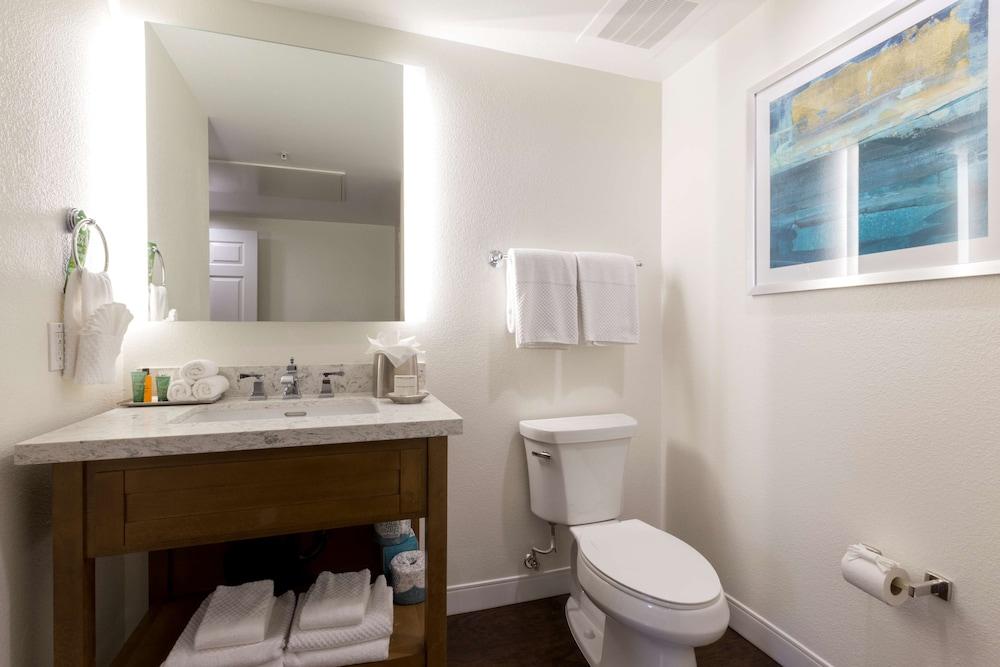 Grand Pacific Palisades photo 33