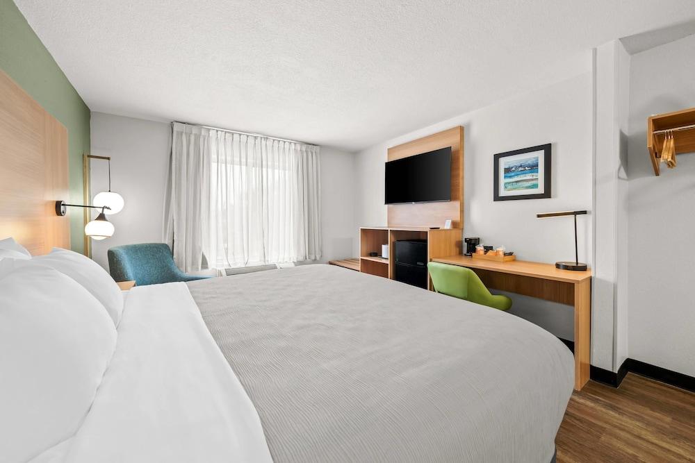 Quality Inn Orlando Near International Drive photo 47