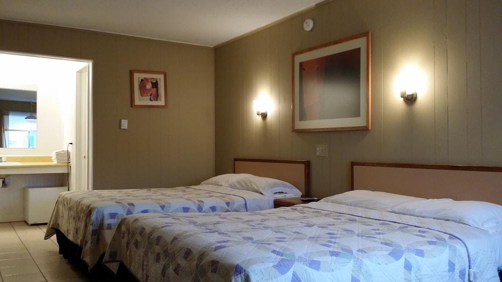 The Sea Garden Motel and Apartments photo 7