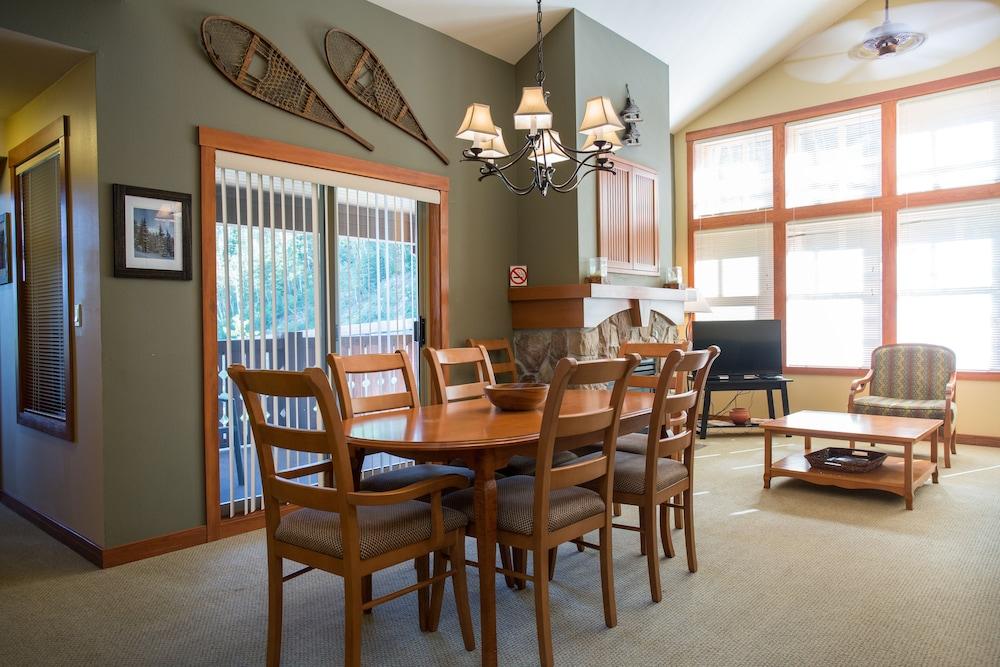 Solitude Condominiums photo 36