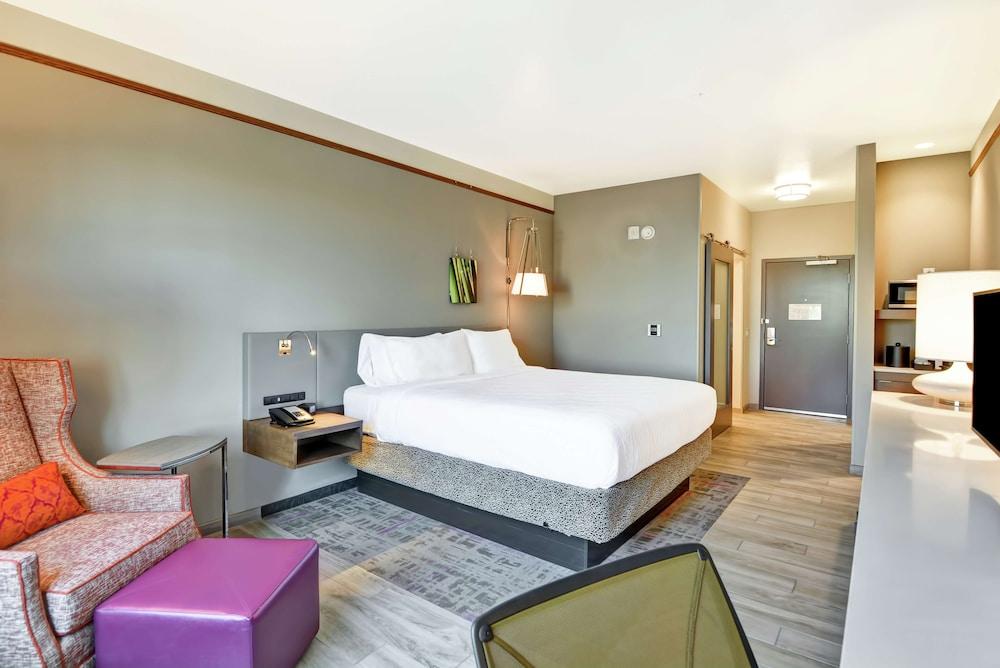 Hilton Garden Inn Phoenix/Tempe ASU Area photo 12