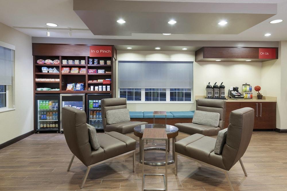 TownePlace Suites by Marriott Savannah Midtown photo 2