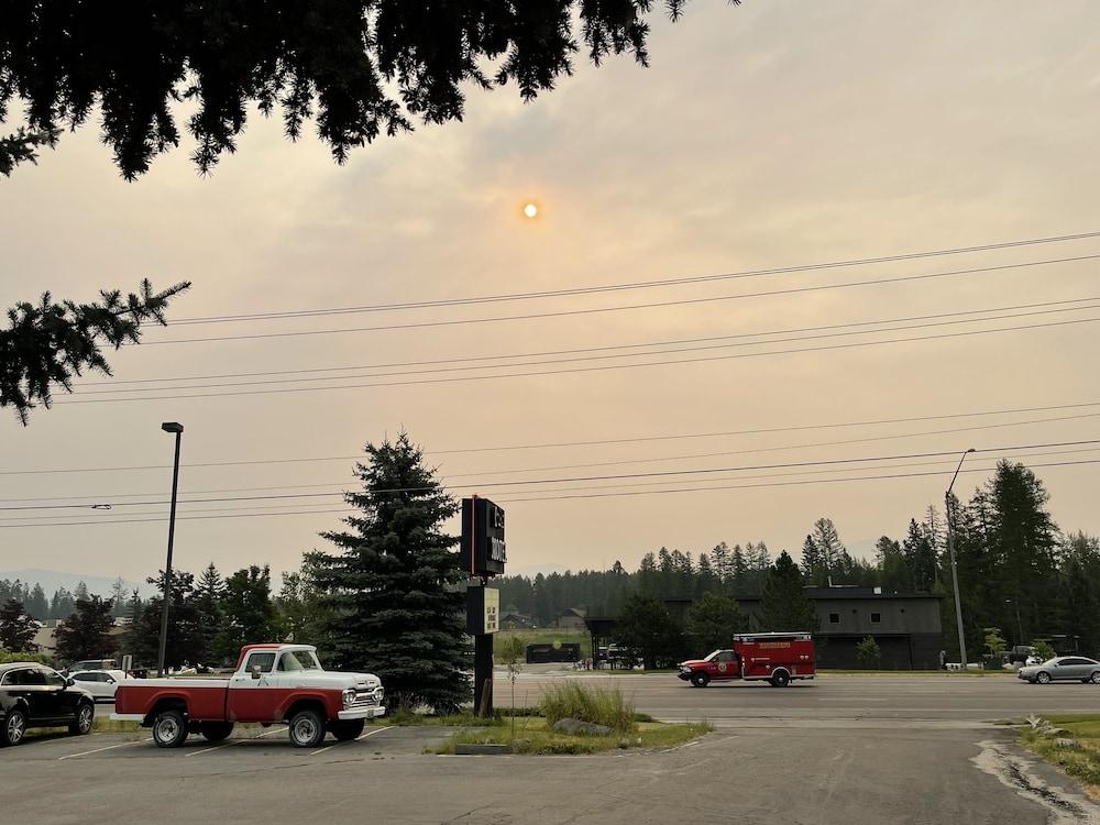 Chalet Motel Whitefish photo 49