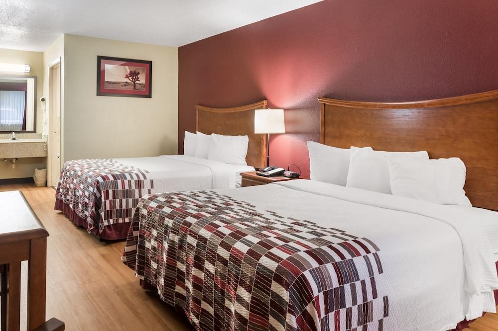Red Roof Inn Conroe North - Willis photo 4