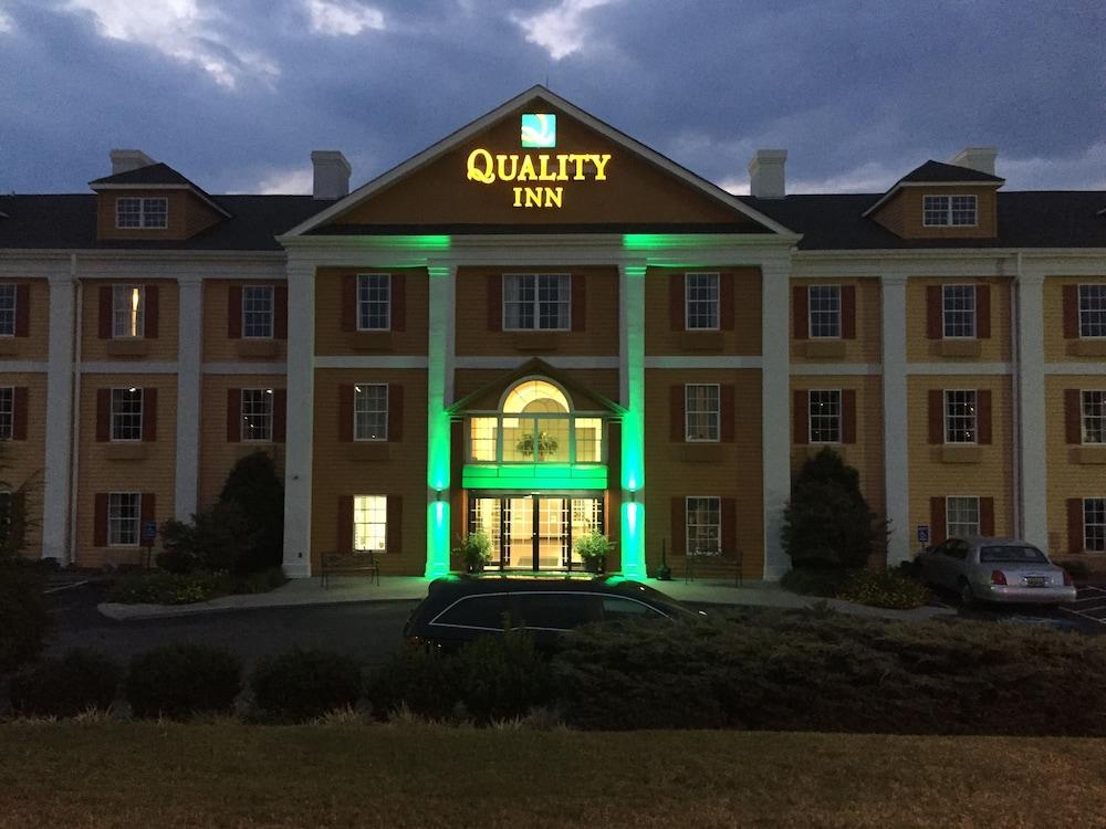 Quality Inn Oak Ridge - Knoxville West — hotel in Oak Ridge