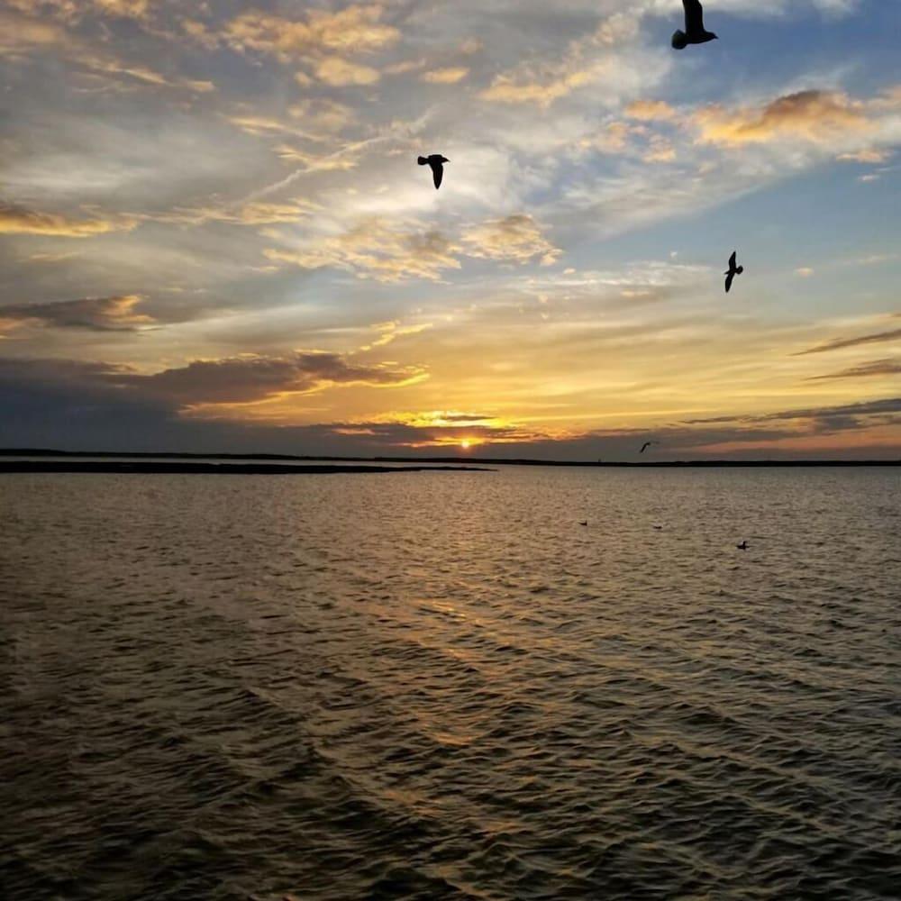 The Edge at Fager's Island photo 47