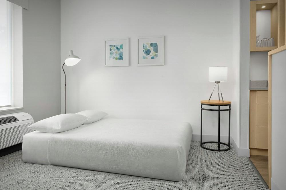 TownePlace Suites by Marriott® Jacksonville Mayport photo 30