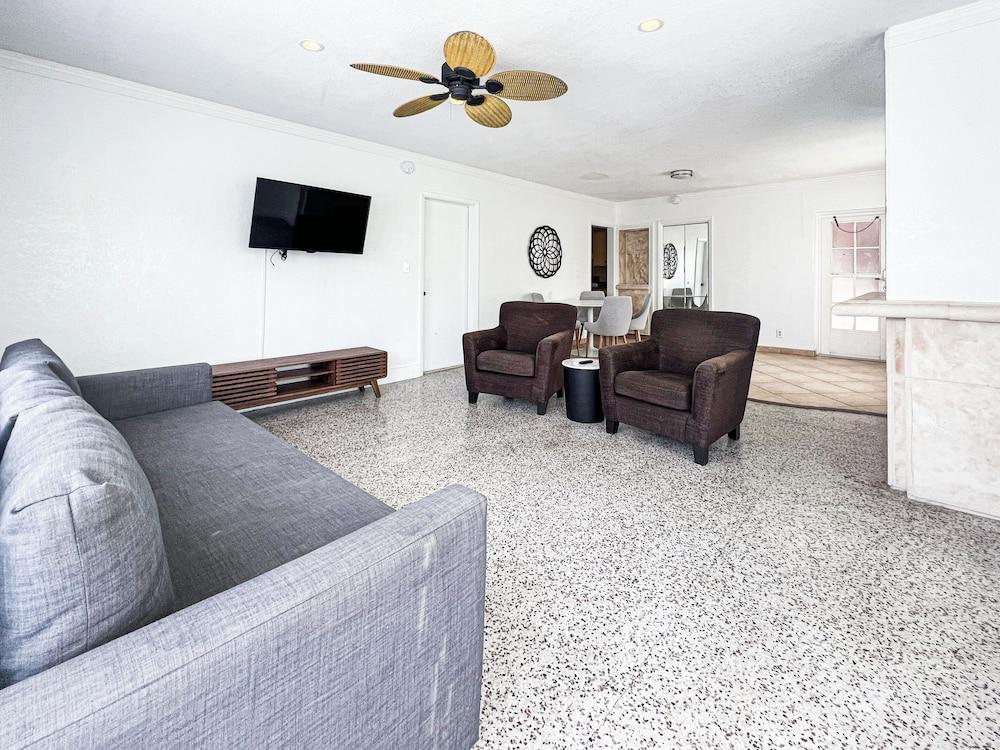 Winterset A North Beach Village Resort Hotel photo 70